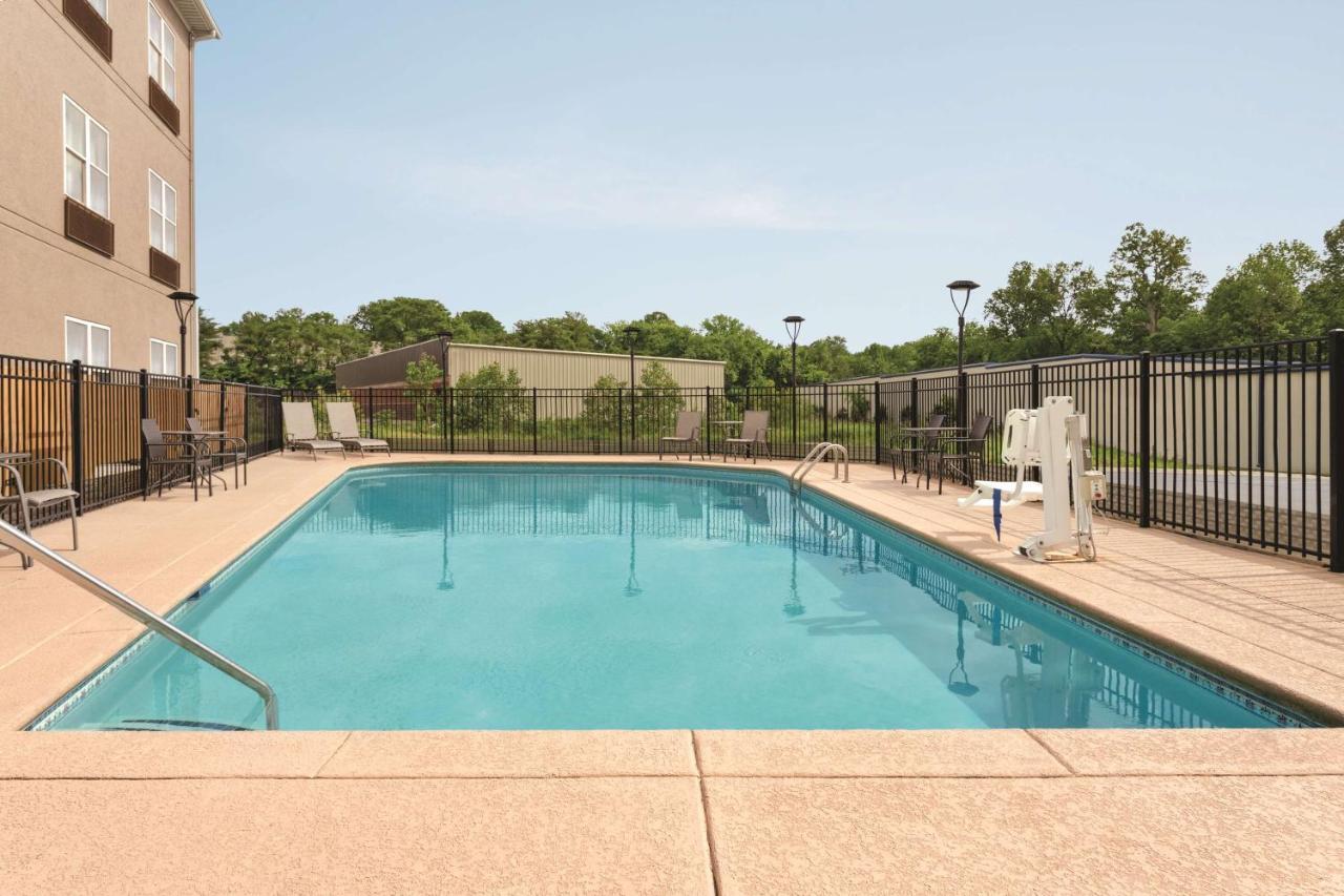 Country Inn & Suites By Radisson, Nashville Airport East, Tn Exterior foto
